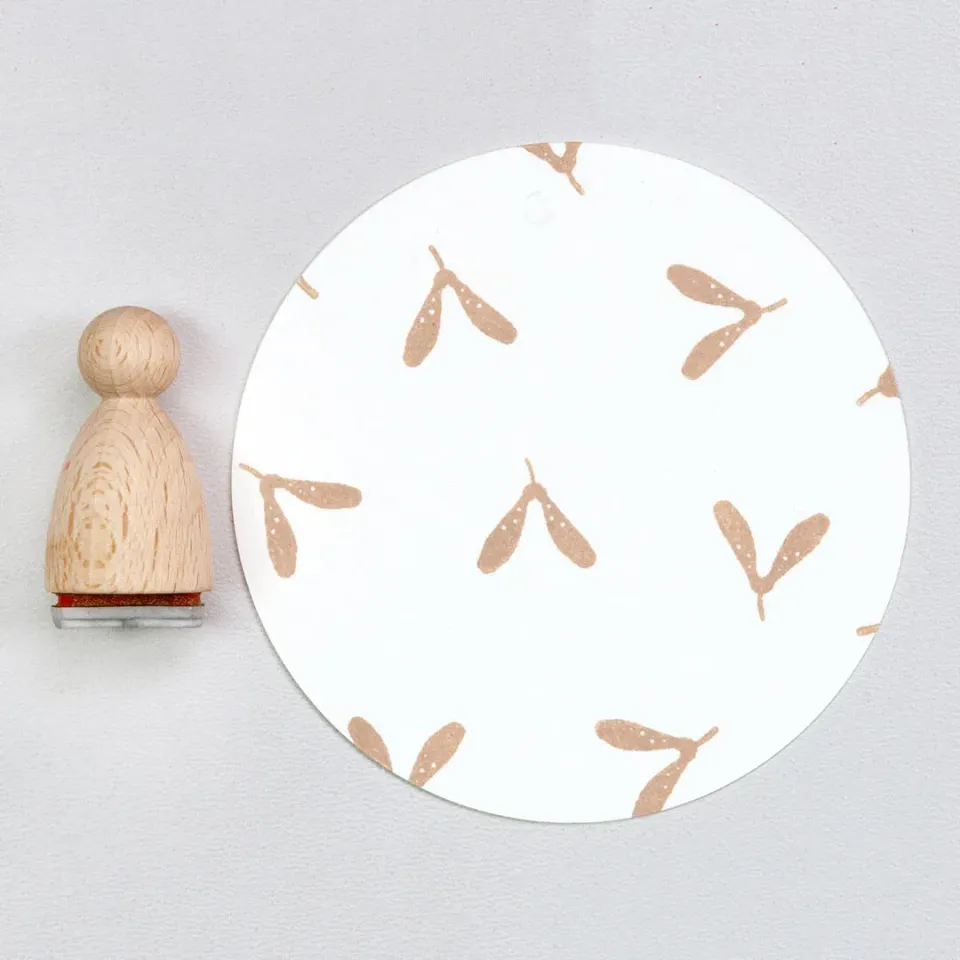 Perlenfischer Stempel Ahornsamen Ministempel 12x13 mm