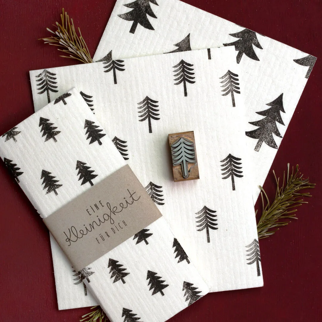 Perlenfischer Lace Fir Stempel 31x18 mm