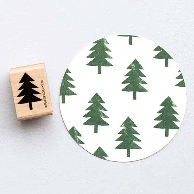 Perlenfischer Fir Tree Big Stempel 24 x 16 mm Holz