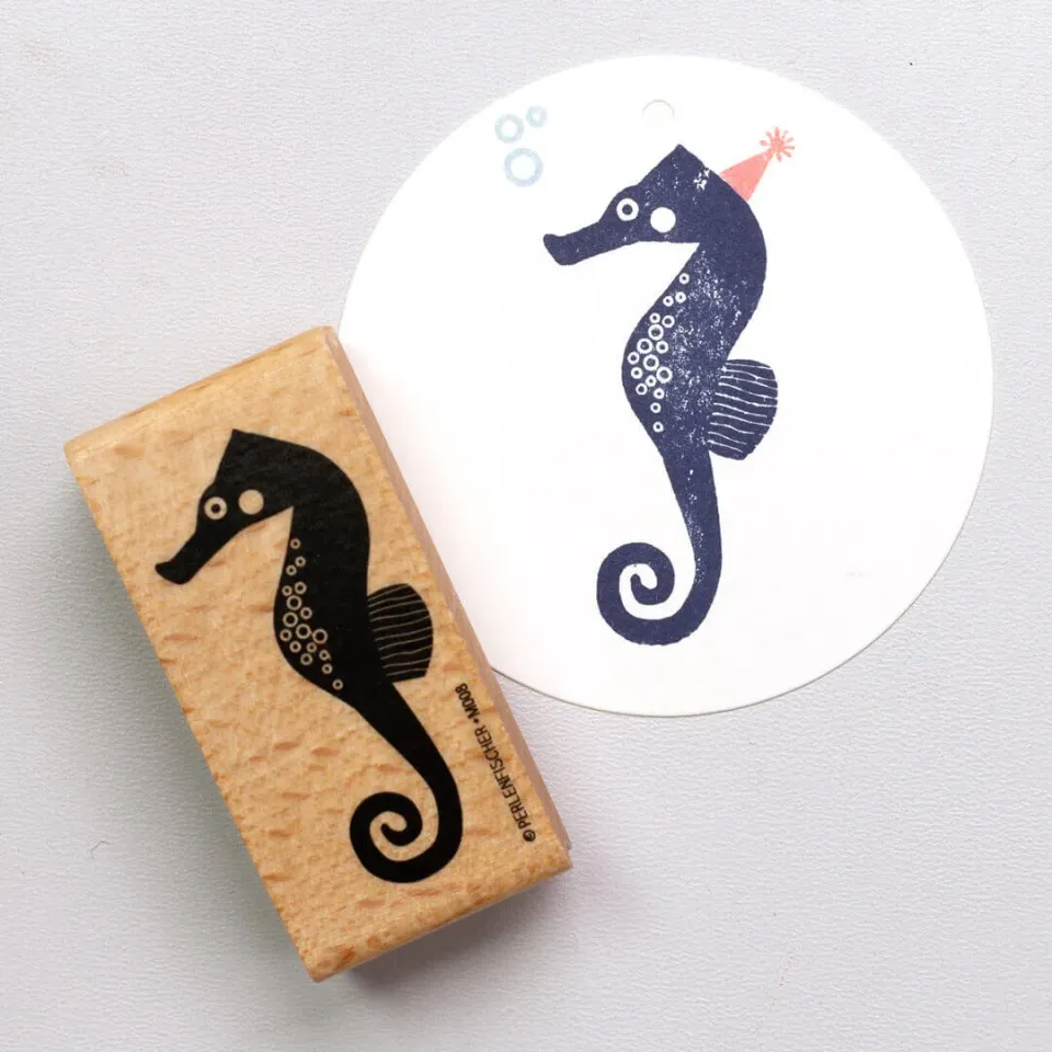 Perlenfischer Seepferdchen Stempel 57x27 mm Maritim