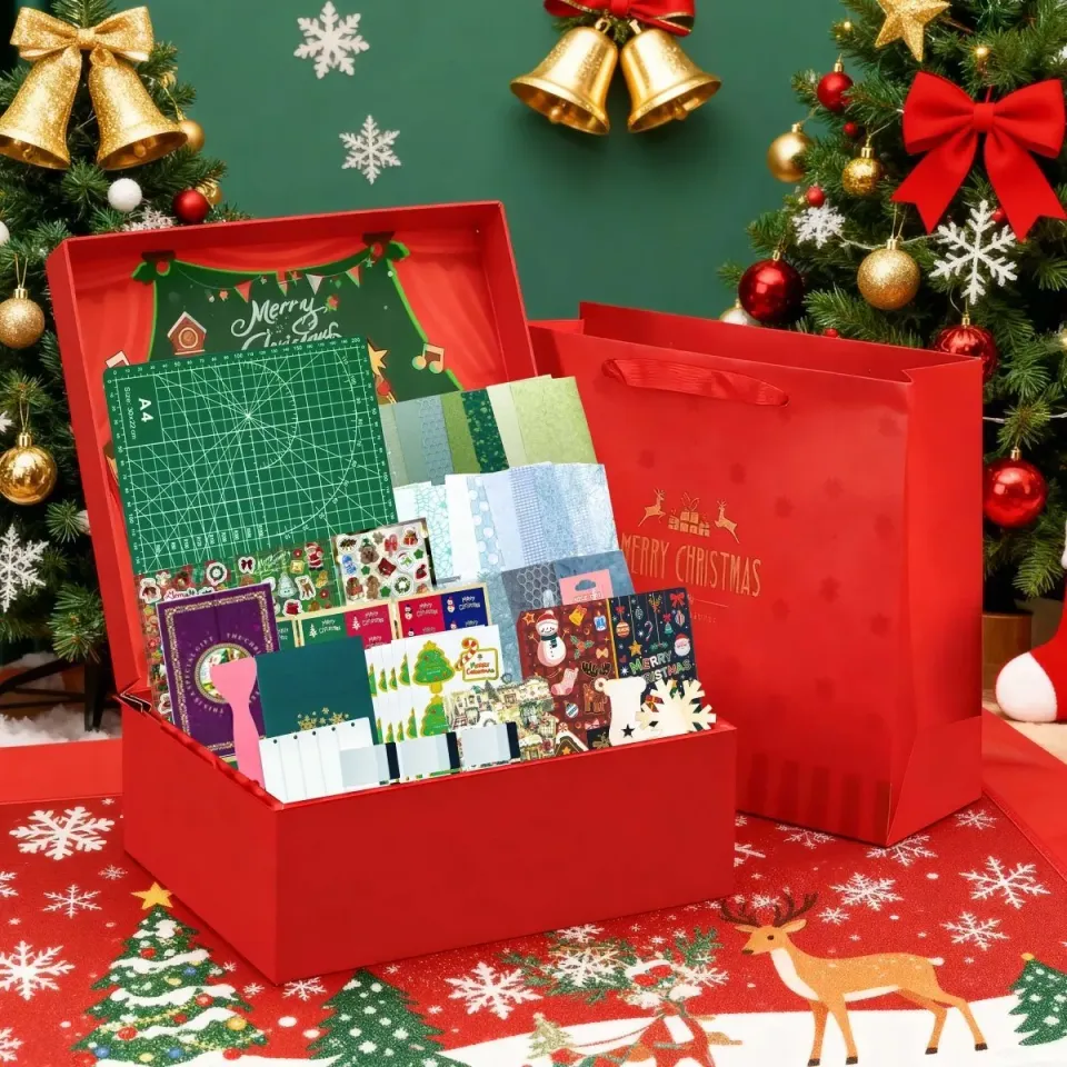 Ieebee Red Christmas Geschenkbox Scrapbook Set groß