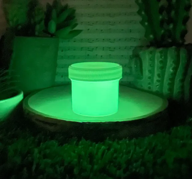 Lawn Fawn Stencil Paste LF2718 Glow-in-the-dark 59ml