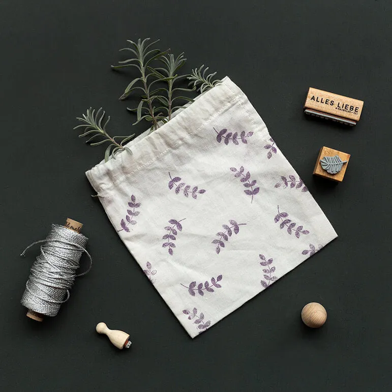 Perlenfischer Blätterzweig Stempel 26x24 mm Holz