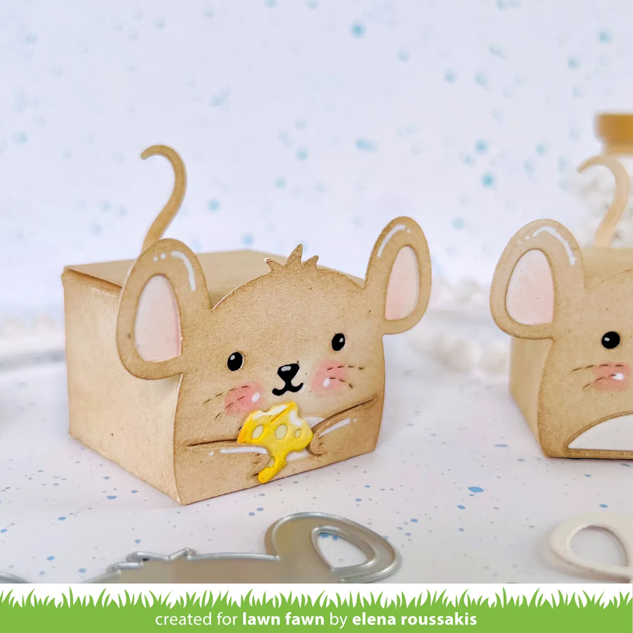 Lawn Fawn Tiny Gift Box Mouse Add-on Stanzschablone LF3809 13-tlg