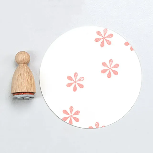 Perlenfischer Schlichte Blüte Stempel Holz 14x13mm