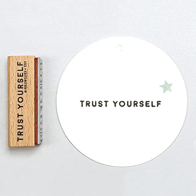 Perlenfischer Trust Yourself Stempel Text 3 x 47 mm