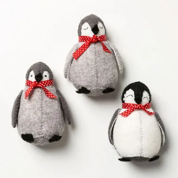 Lavinia Stamps Baby Penguins Filz-Bastelset 3 Pinguine grau