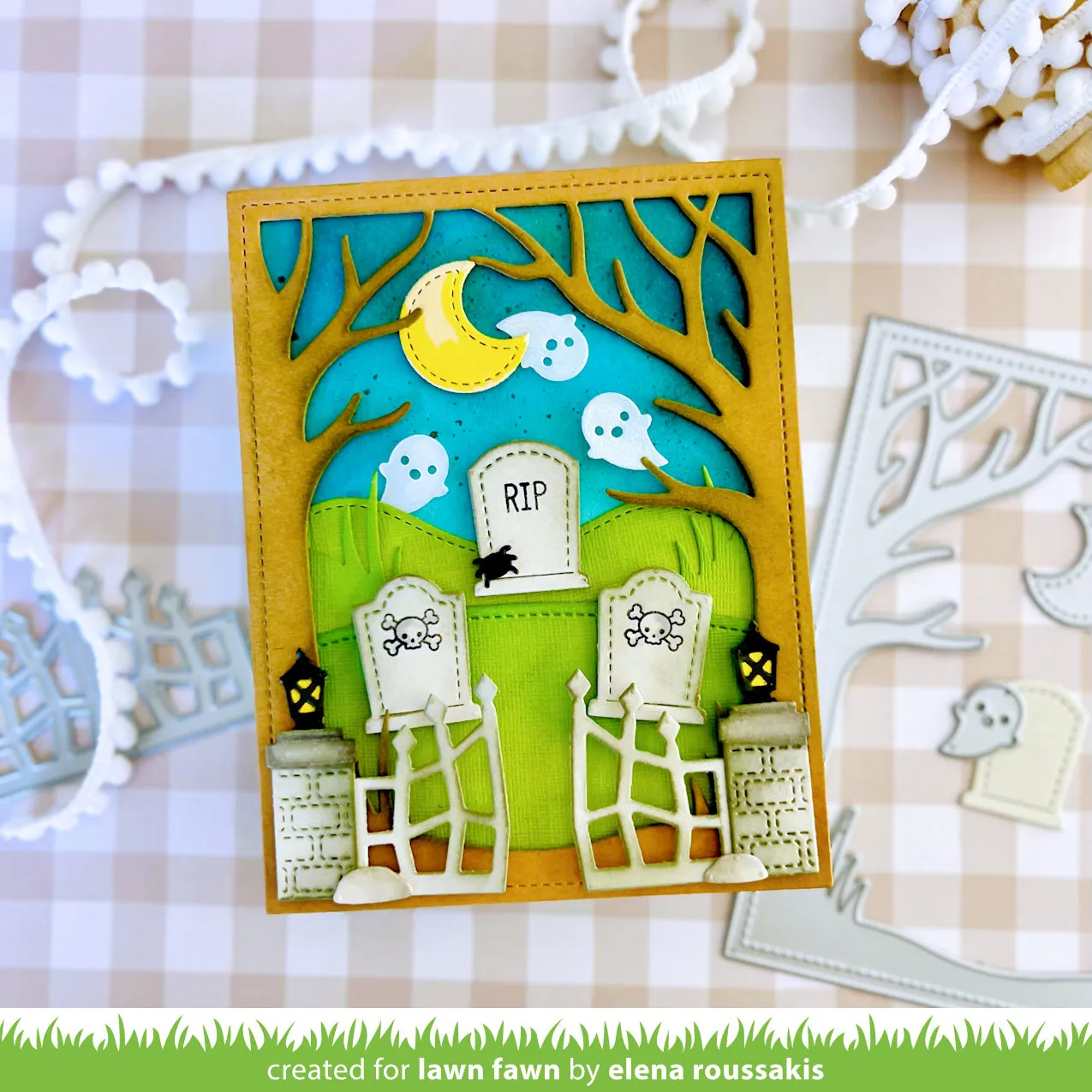 Lawn Fawn Spooky Gate Stanzschablonen Halloween