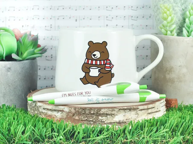 Lawn Fawn Mug Cozy Bear Tasse 473ml mit Stiften