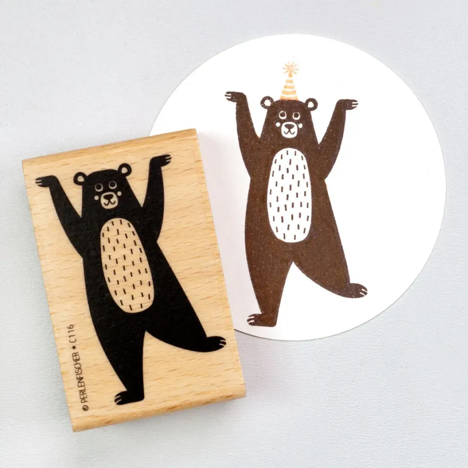 Perlenfischer Braunbär Stempel Holz 57x38 mm