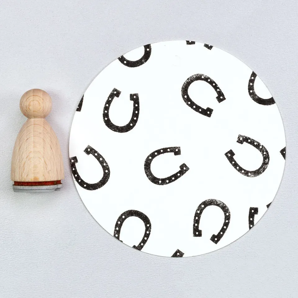 Perlenfischer Horseshoe Hufeisen Stempel 15x12 mm Holz