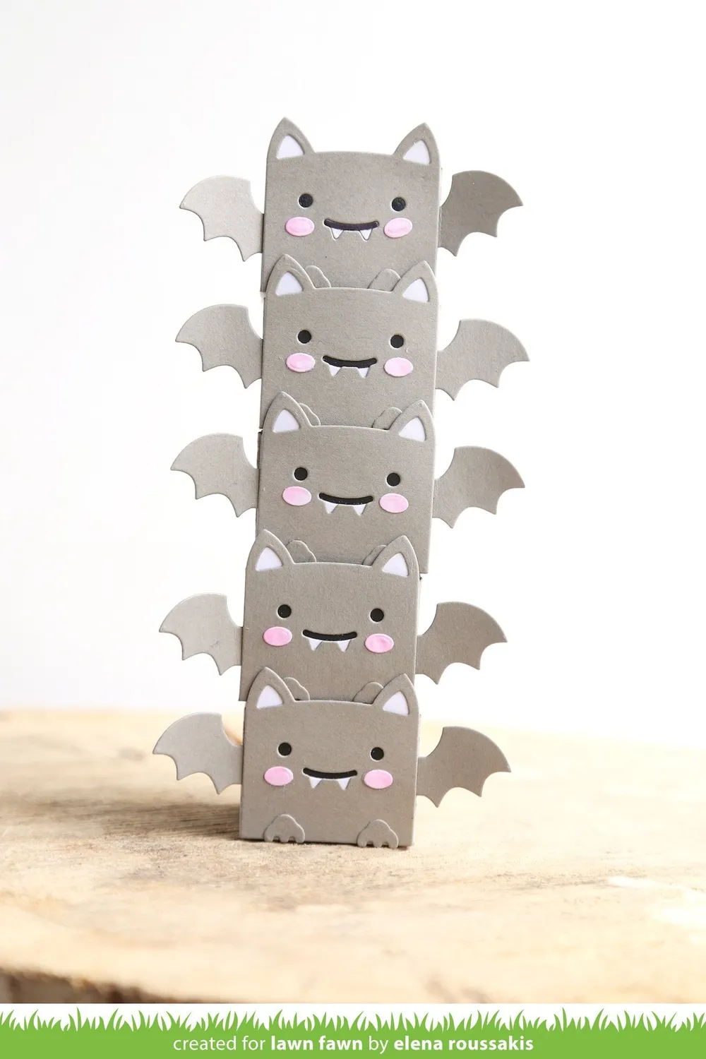 Lawn Fawn Tiny Gift Box Bat Add-On Stanzen