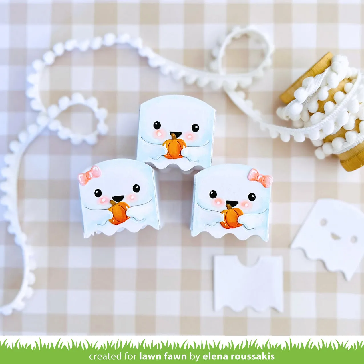 Lawn Fawn Tiny Gift Box Ghost Add-On Stanzen 10-teilig