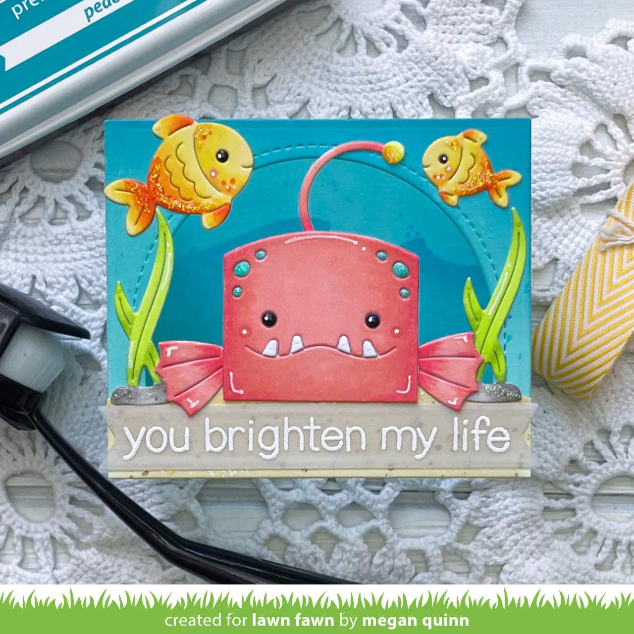 Lawn Fawn Tiny Gift Box Anglerfish Add-On Stanzschablonen Box