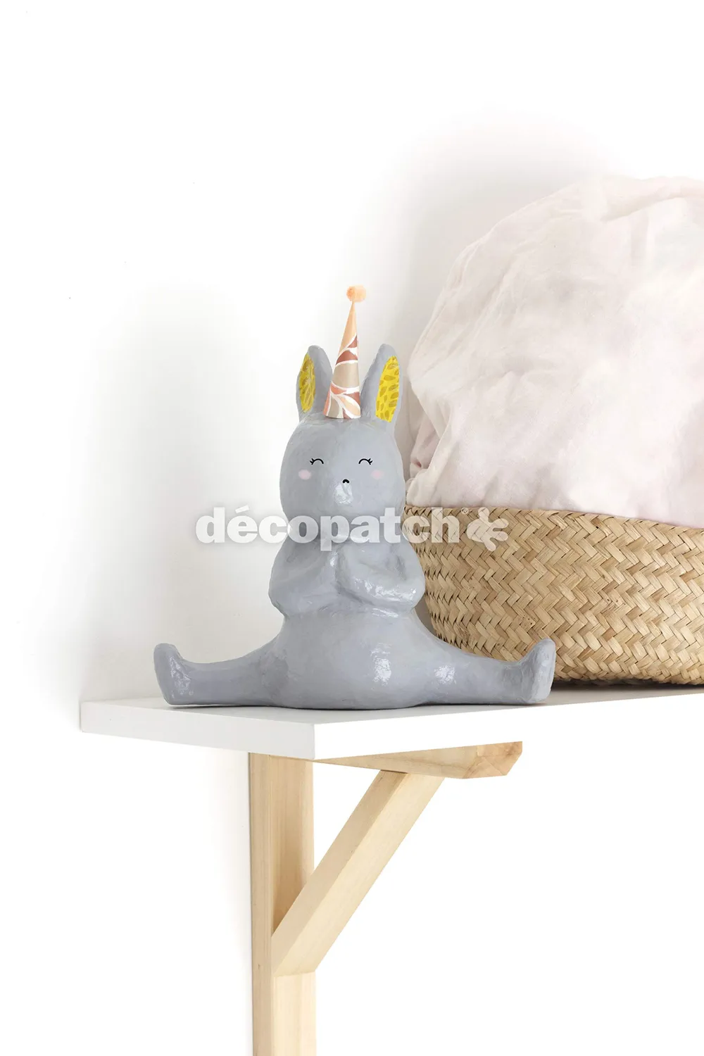 Décopatch SA224C Kaninchen Yoga Pappmaché-Figur 8x18,5x17cm