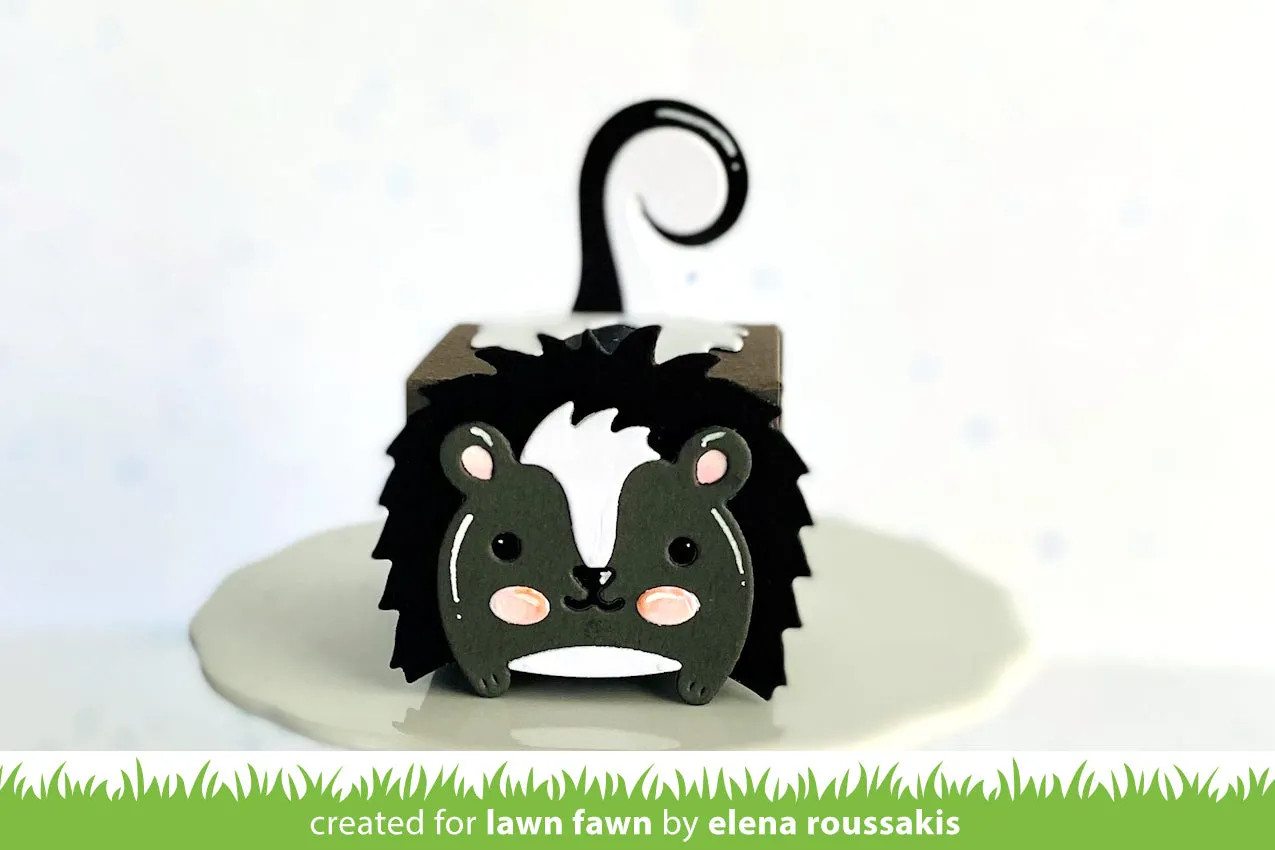 Lawn Fawn Lawn Cuts Tiny Gift Box Skunk Add-On Stanze Stinktier