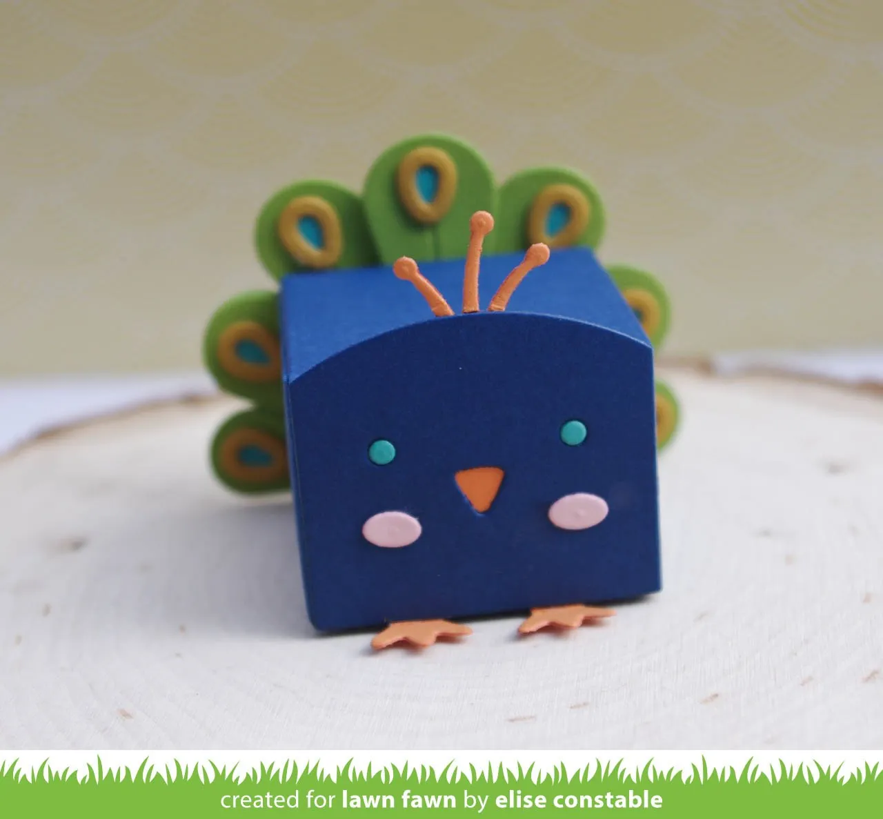Lawn Fawn Tiny Gift Box Peacock Turkey Stanzen