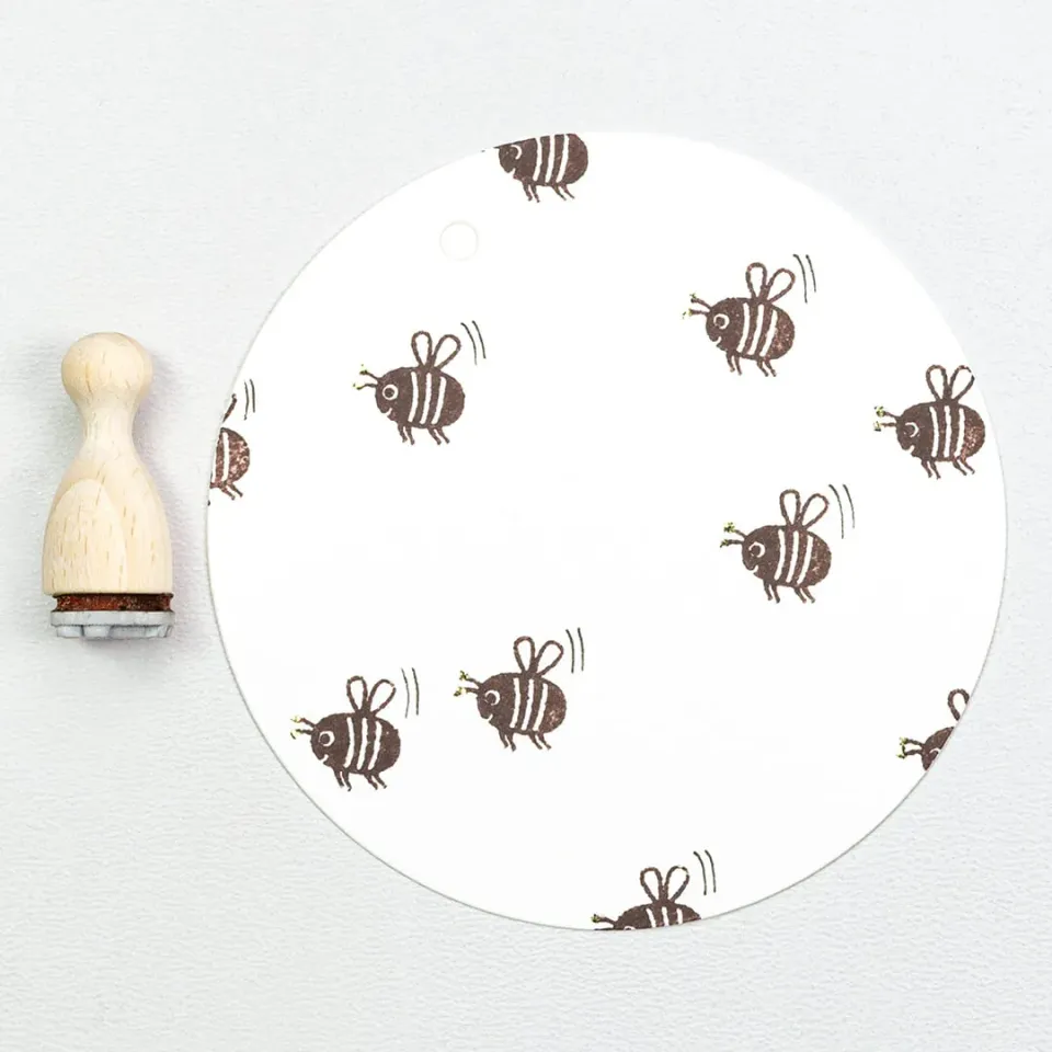Perlenfischer Hummel Mini Stempel Holz 10x11 mm