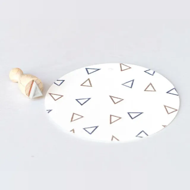 Perlenfischer Dreieck mini outline Stempel 9x7 mm